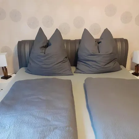 Appartement Milonia 2 *