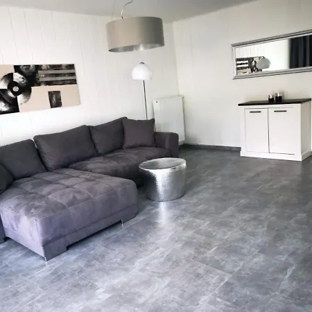 Appartement Milonia 2 *